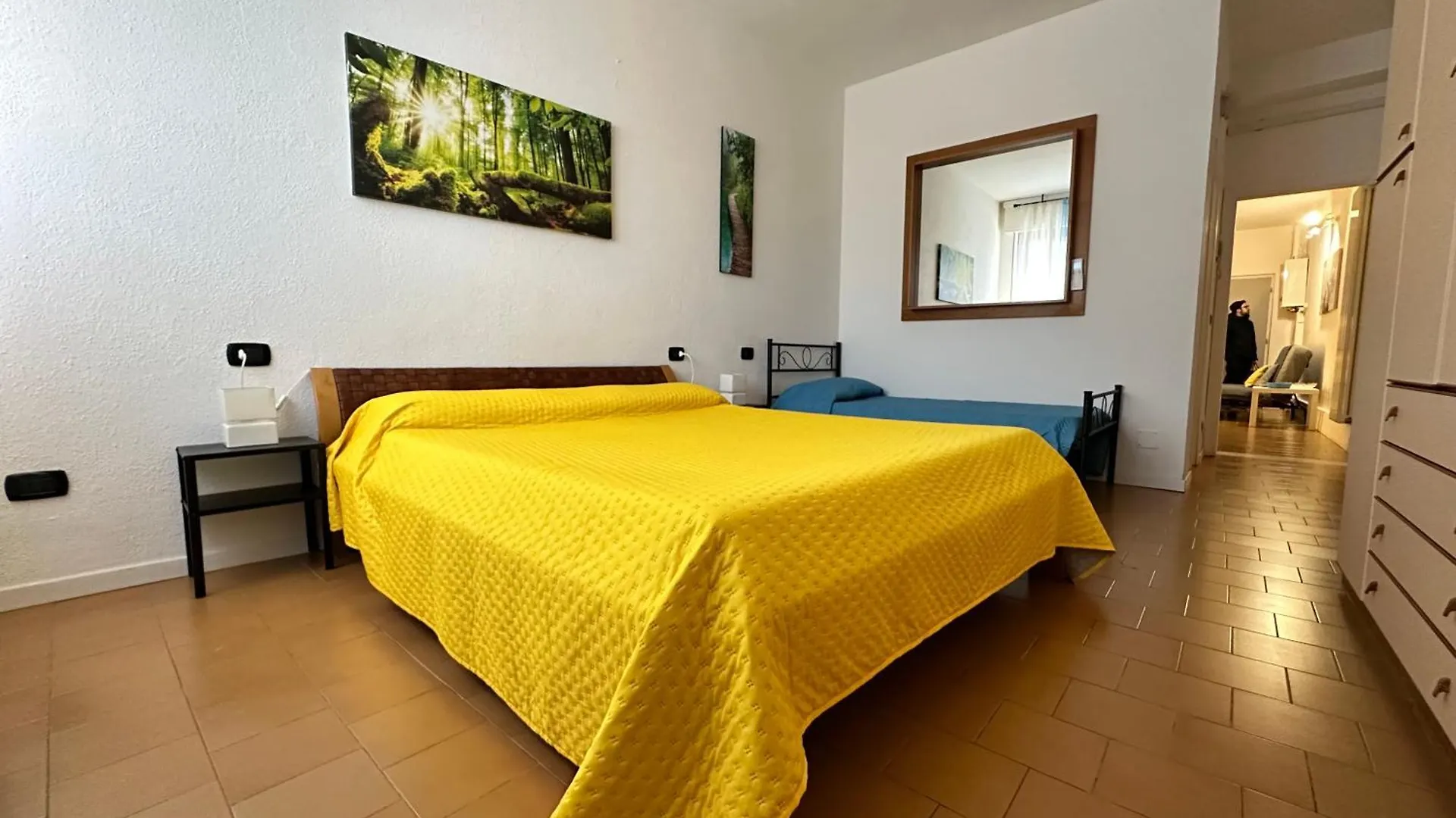Ninfee Residence 01 Desenzano del Garda Italy