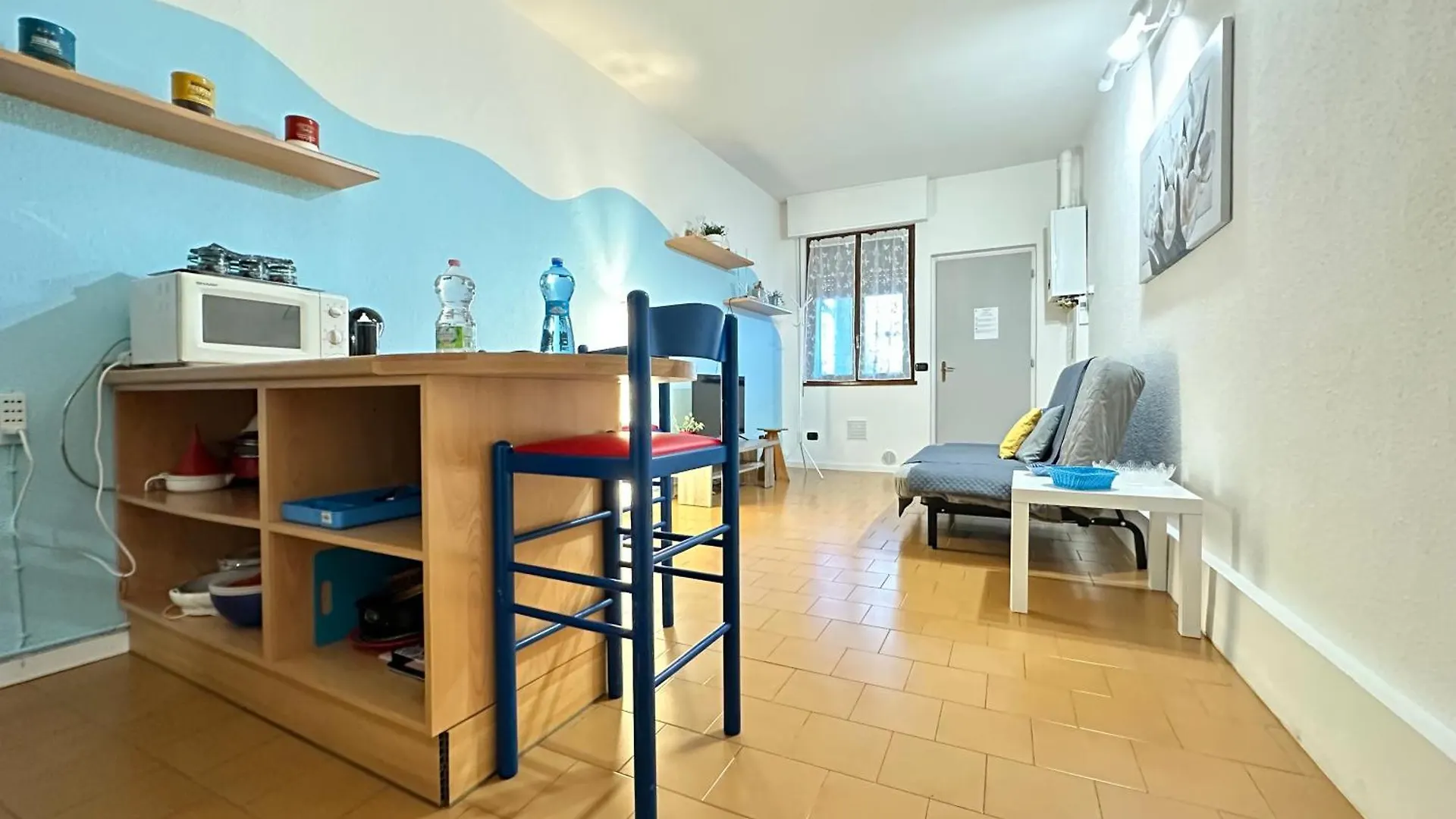 Ninfee Residence 01 Desenzano del Garda 0*,  Italy